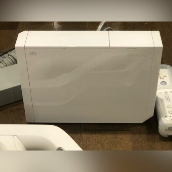 Nintendo Wii RVL-001 Gamecube comp. with blaster Chicken blaster game 2 contr. - Picture 7 of 9